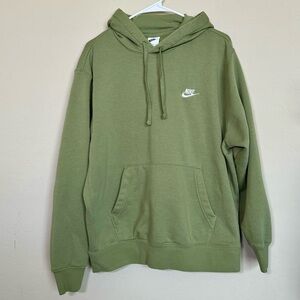 Men's Nike Sportswear Club Fleece Pullover Hoodie in olive green